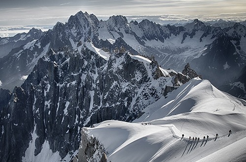 Swiss Military Hanowa – Eine Marke für Menschen in Bewegung Swiss Military Hanowa – Eine Marke für Menschen in Bewegung